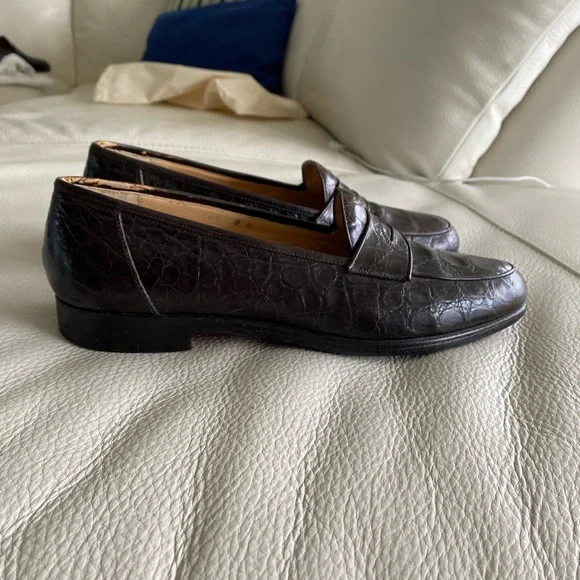 Salvatore Ferragamo Mens Loafers Crocodile size 8 Dark Brown. Rare material. ferragamo mens crocodile shoes products for sale | eBay main image 4
